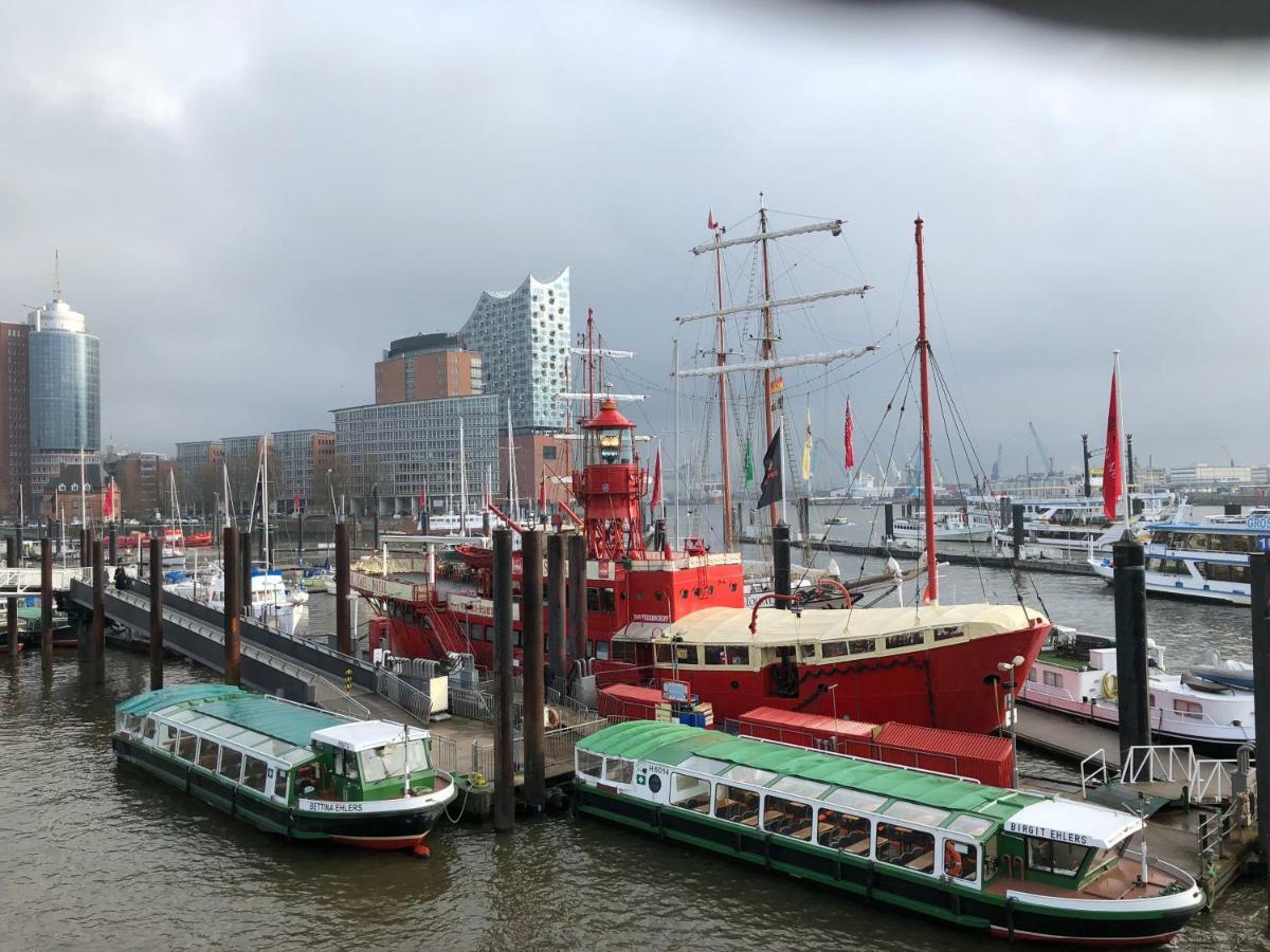 Segelschiff Loth Lorien Hotel Hamborg Eksteriør billede