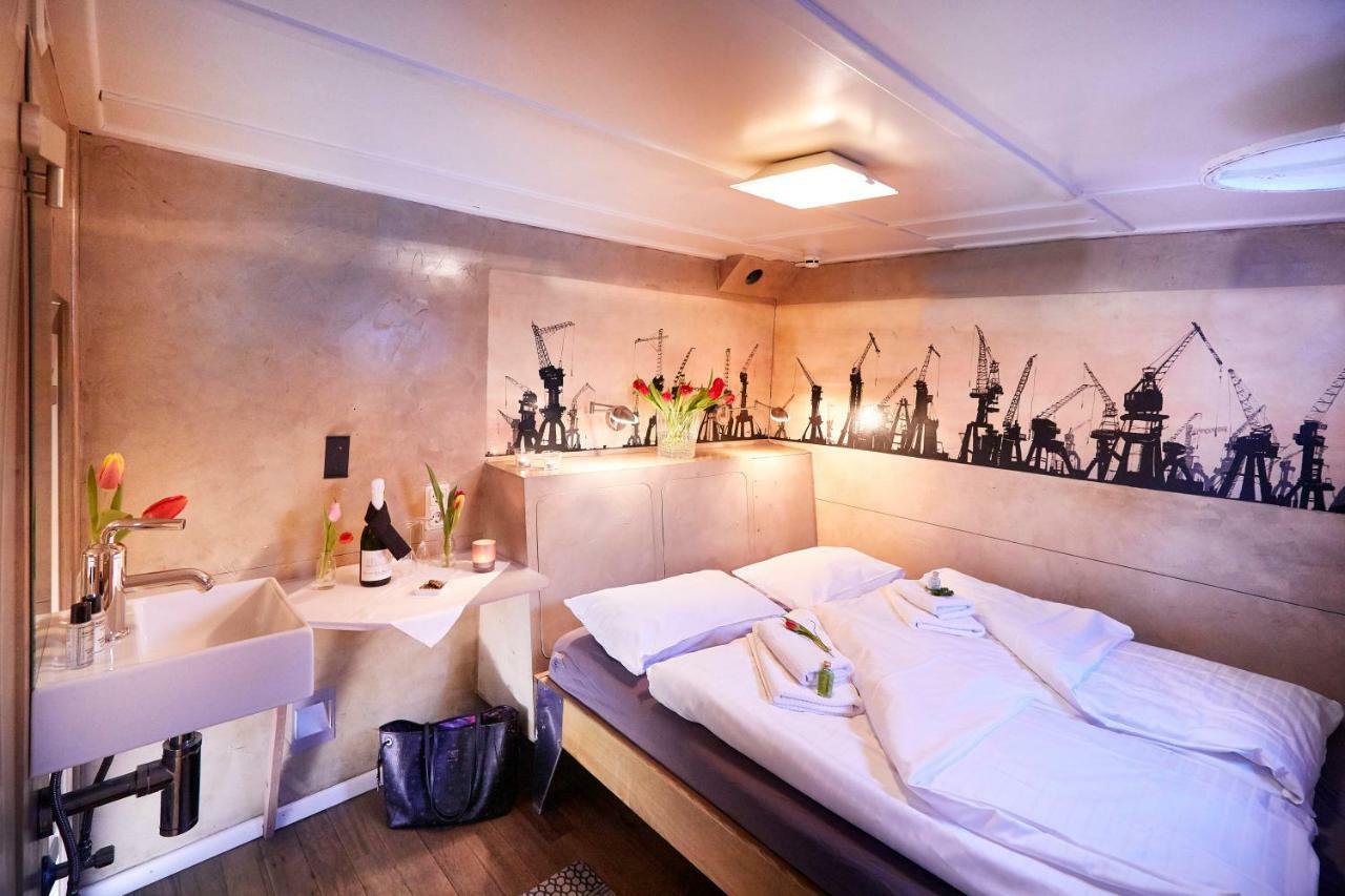 Segelschiff Loth Lorien Hotel Hamborg Eksteriør billede