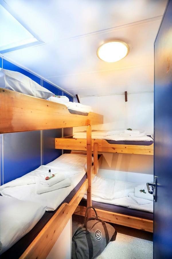 Segelschiff Loth Lorien Hotel Hamborg Eksteriør billede